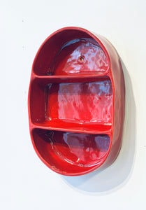 Étagère faience émaillée rouge