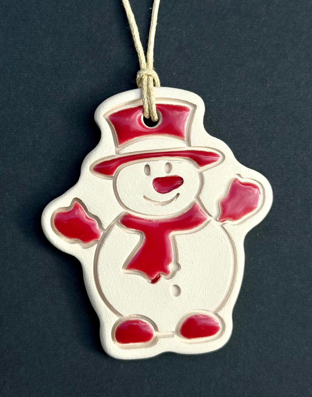 Boîte de 4 pendentifs Bonhomme de neige pour sapin de Noël