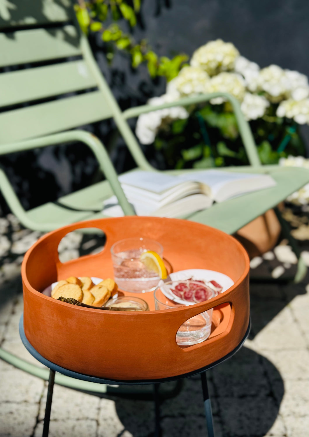Plateau Rond Faïence Rouge Brut