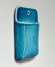 Charger l&#39;image dans la galerie, Vase Mural Bleu Délavé 2
