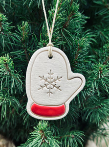 Boîte de 4 pendentifs Moufles pour sapin de Noël
