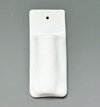 Charger l&#39;image dans la galerie, Vase Mural Blanc 2
