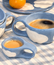 Charger l'image dans la galerie, Mini Tasse Bleue Nuage Blanc
