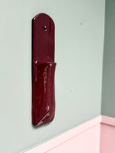 Charger l&#39;image dans la galerie, Long Vase Mural Aubergine
