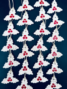 Boîte de 4 pendentifs Houx pour sapin de Noël