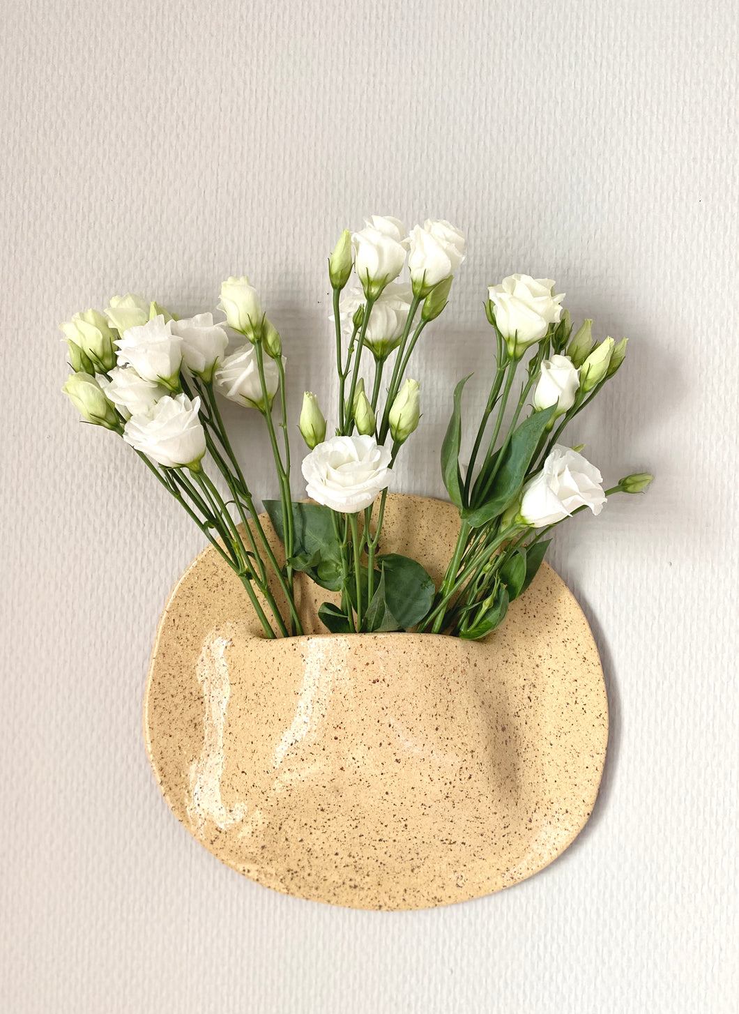 Vase Mural Jaune/Beige avec grains