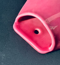 Charger l&#39;image dans la galerie, VASE SUSPENDU ROSE BONBON
