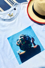 Charger l&#39;image dans la galerie, TEE-SHIRT BIGOUDIS - 100% Cotton, fabriqué à Paris, 10% des ventes seront reversés à l&#39;association ABRI DE FEMMES
