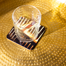 Charger l&#39;image dans la galerie, Dessous de Verre - LUMIÈRE FONDATION VUITTON
