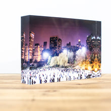 Charger l&#39;image dans la galerie, Bloc Plexi 10x15 cm - PATINOIRE CENTRAL PARK
